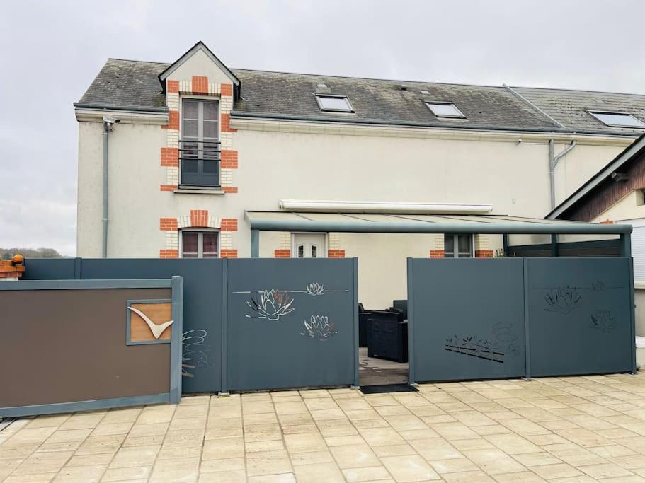 Maison Confort Proche Center La Menuis Holiday home Sully-sur-Loire