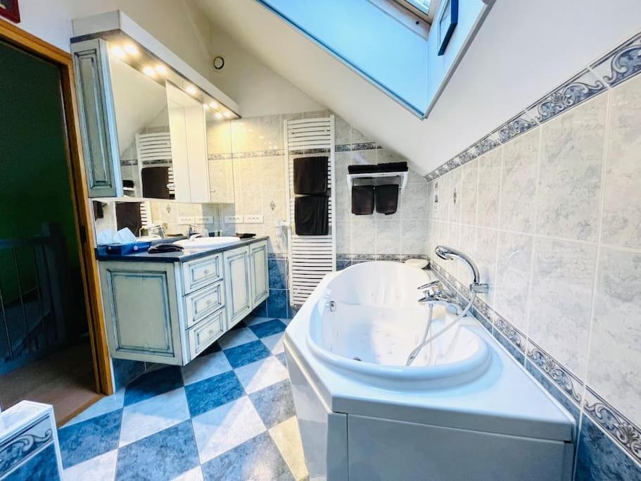 Maison Confort Proche Center La Menuis * Sully-sur-Loire